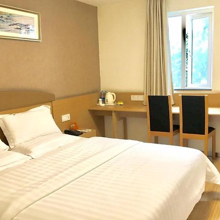 7Days Inn Chengdu Wuda Garden Екстер'єр фото