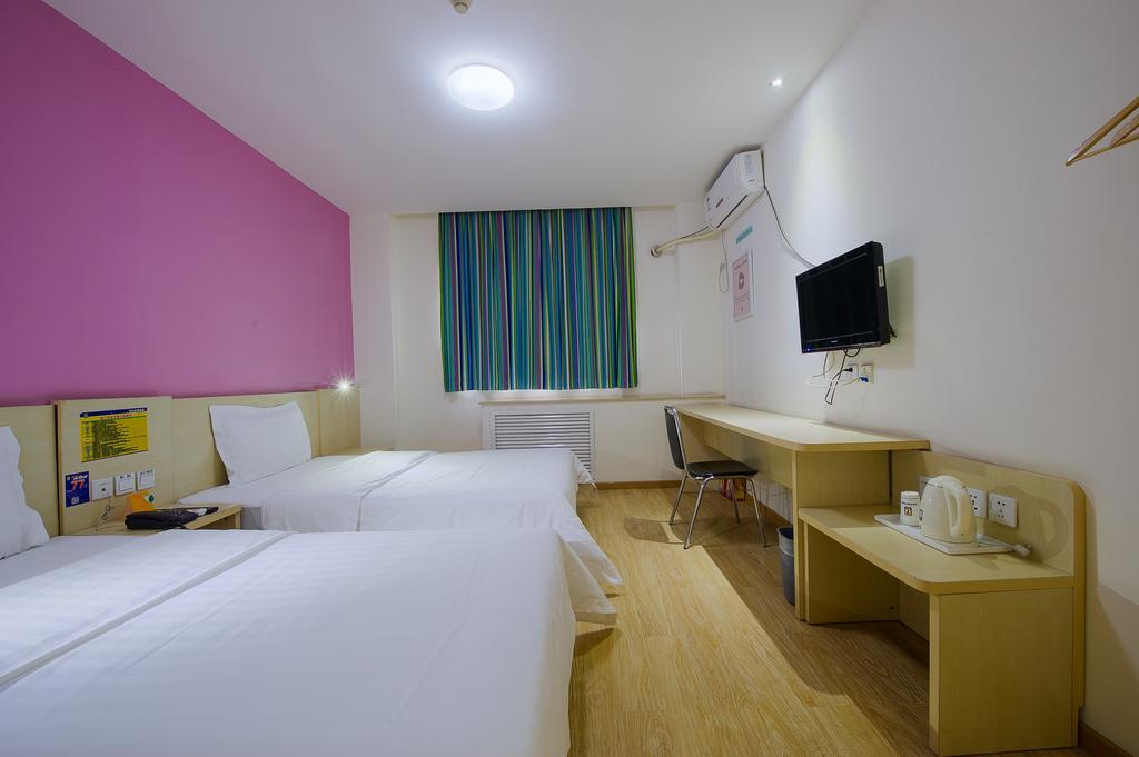 7Days Inn Chengdu Wuda Garden Екстер'єр фото