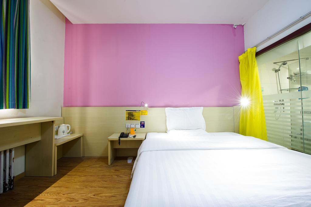 7Days Inn Chengdu Wuda Garden Екстер'єр фото