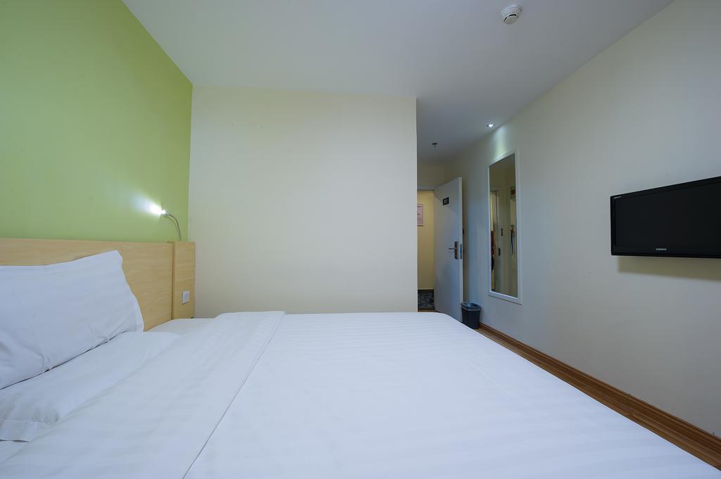7Days Inn Chengdu Wuda Garden Екстер'єр фото