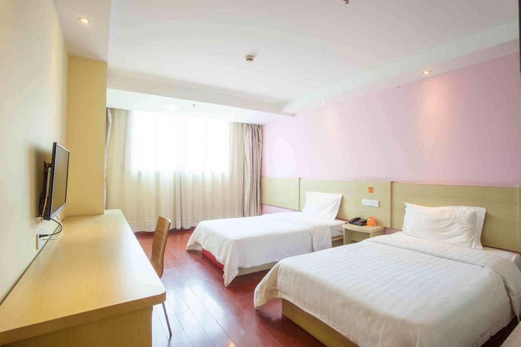 7Days Inn Chengdu Wuda Garden Екстер'єр фото
