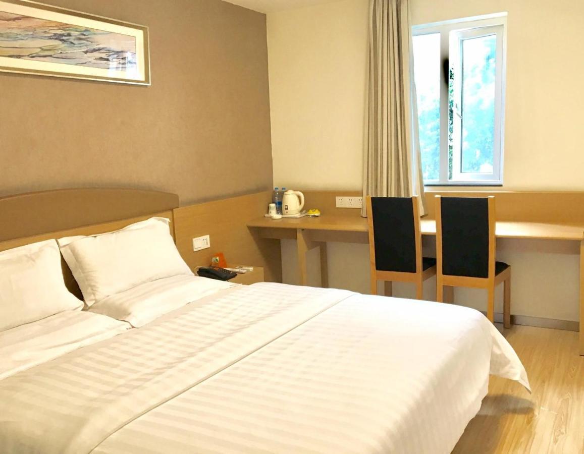 7Days Inn Chengdu Wuda Garden Екстер'єр фото
