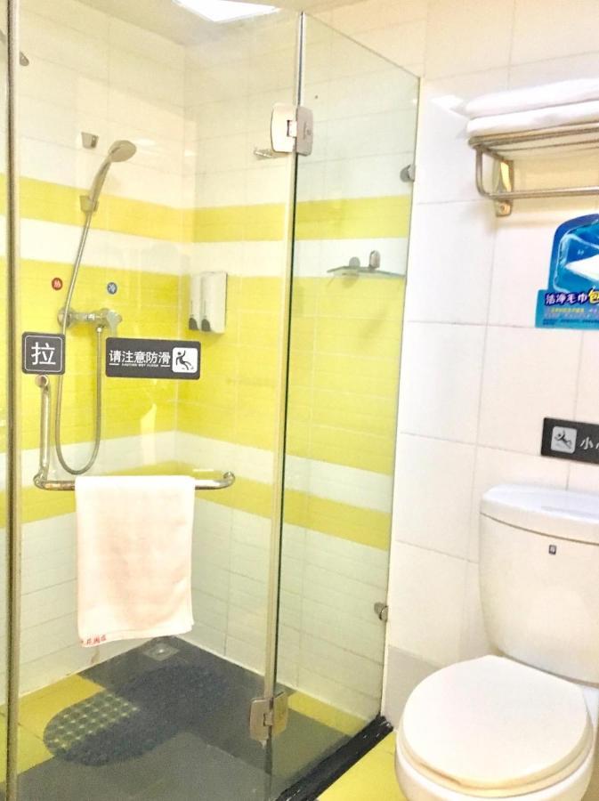 7Days Inn Chengdu Wuda Garden Екстер'єр фото